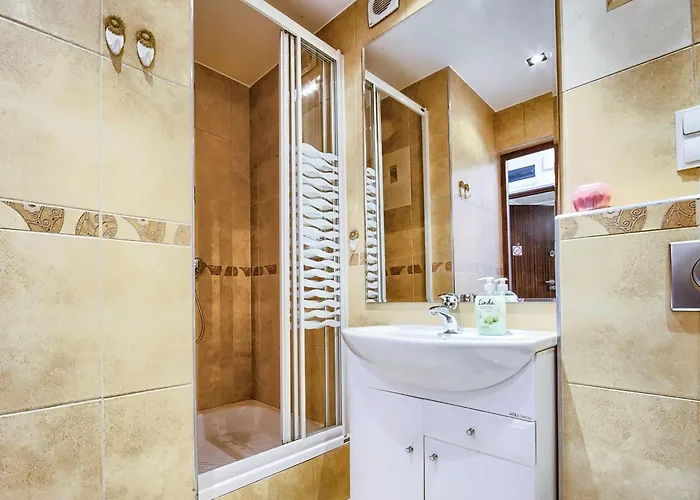 Visitzakopane - Mnich زاكوباني